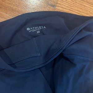 Athleta 7/8 Salutation Leggings Navy